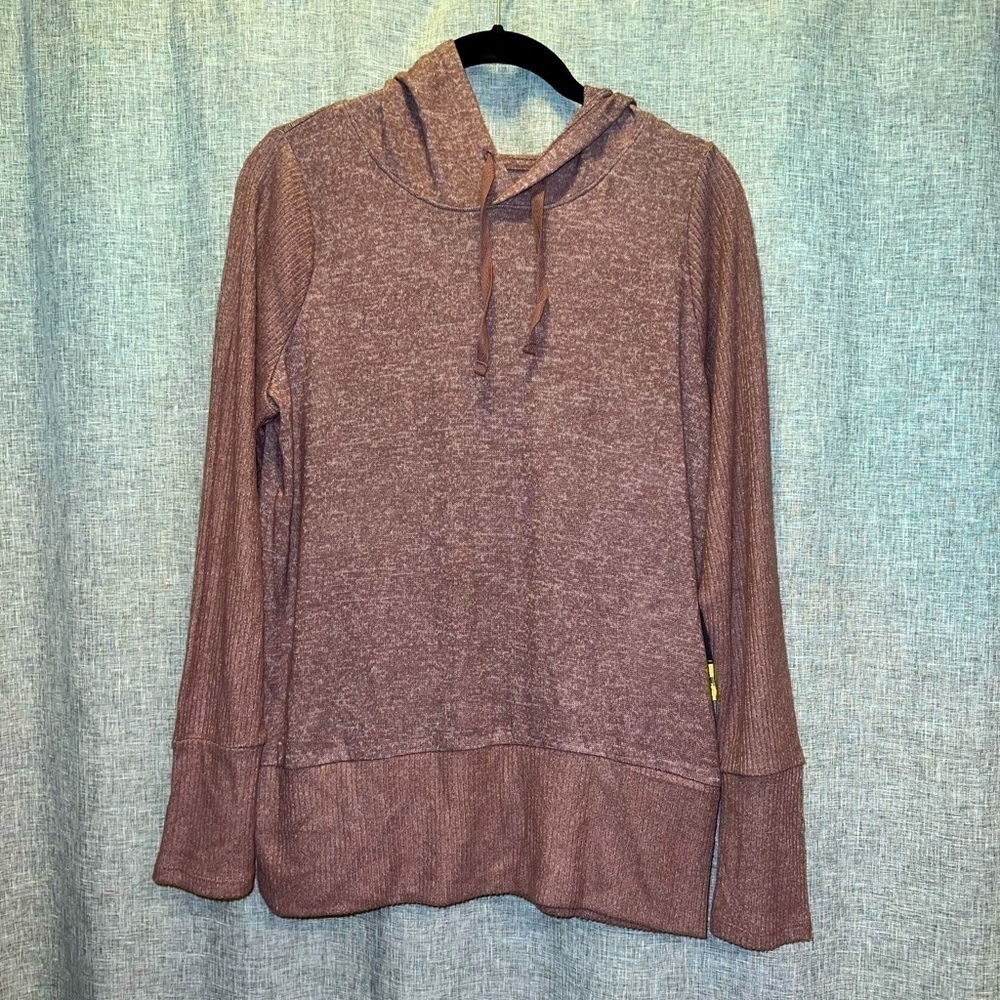 WOMEN'S Xersion Hooded Top small NWT